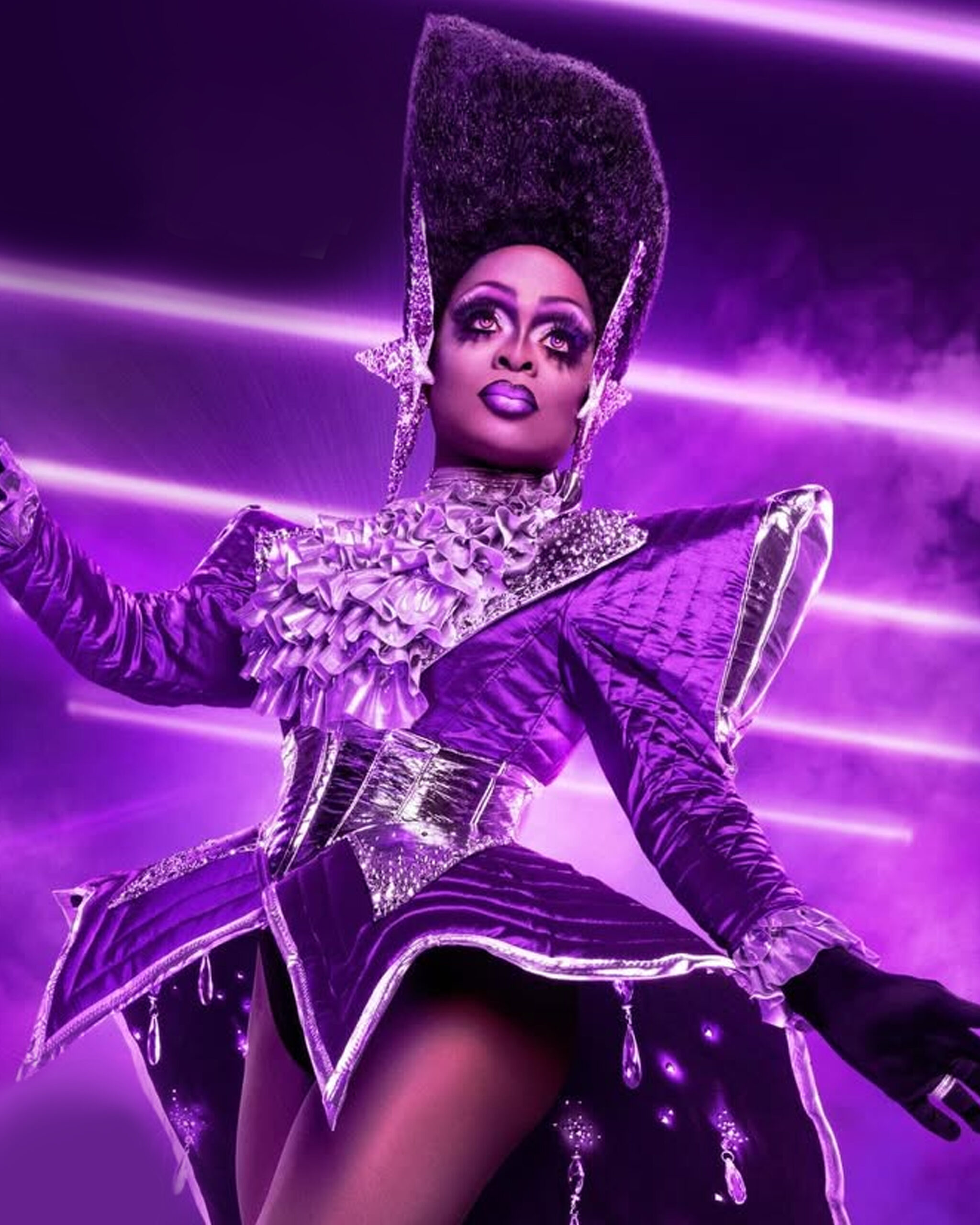 HELLO QUEENS: Kennedy Davenport